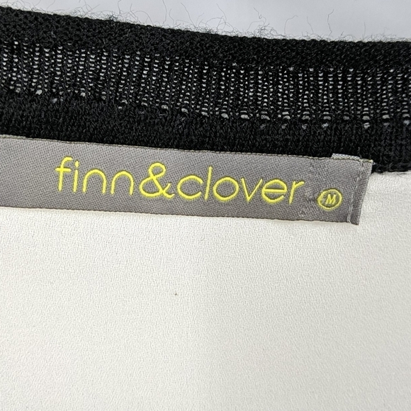 FINN & CLOVER Sheer Back Hi-lo Sweater - Picture 3 of 5